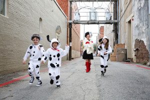 students running 101 Dalmatians