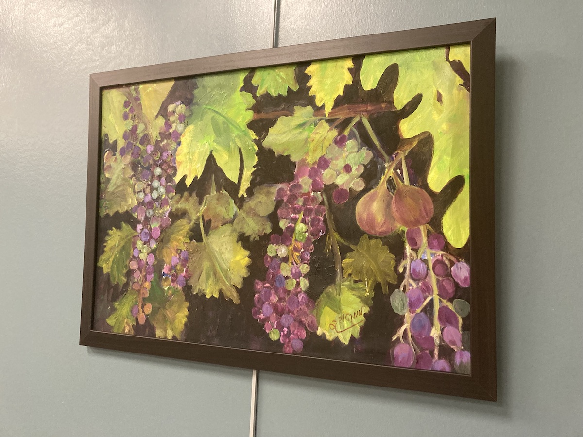 Tova Gittel Levitan artwork painting of grapes