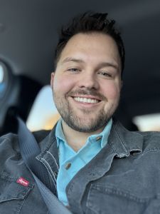 Hunter Mackenzie Brown headshot